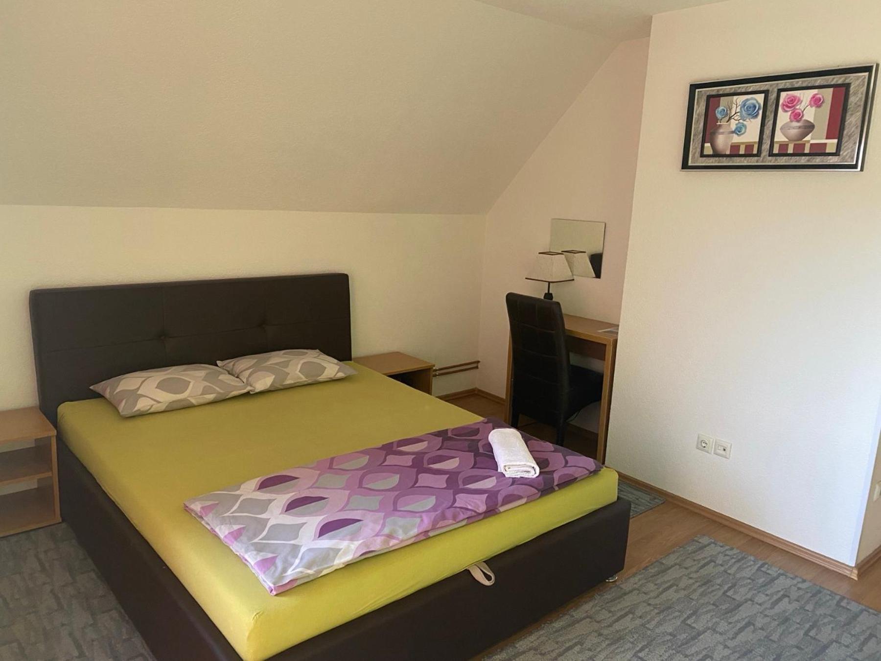 Restoran&Motel And Apartmants Lovacka Prica Tesanj Ngoại thất bức ảnh