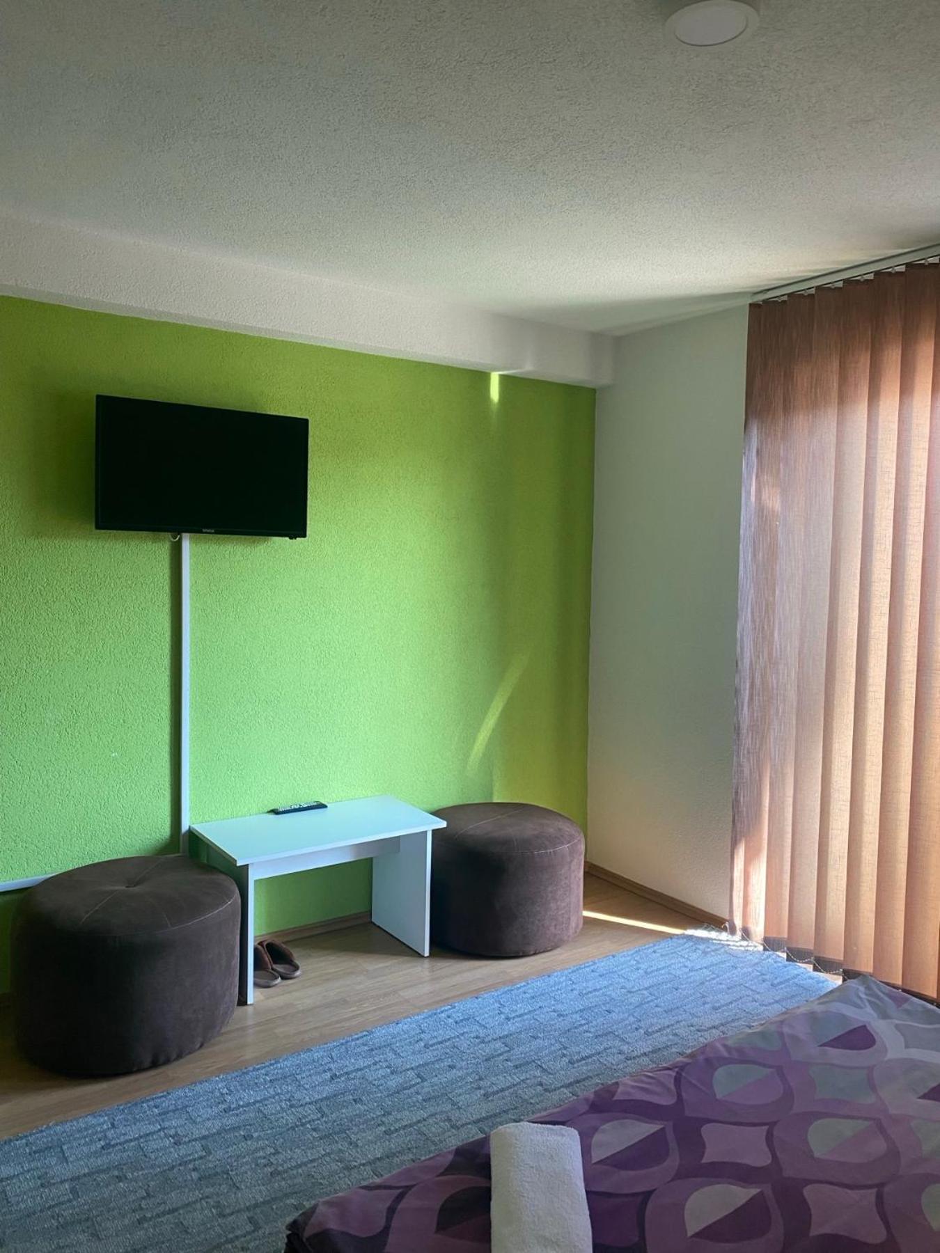 Restoran&Motel And Apartmants Lovacka Prica Tesanj Ngoại thất bức ảnh
